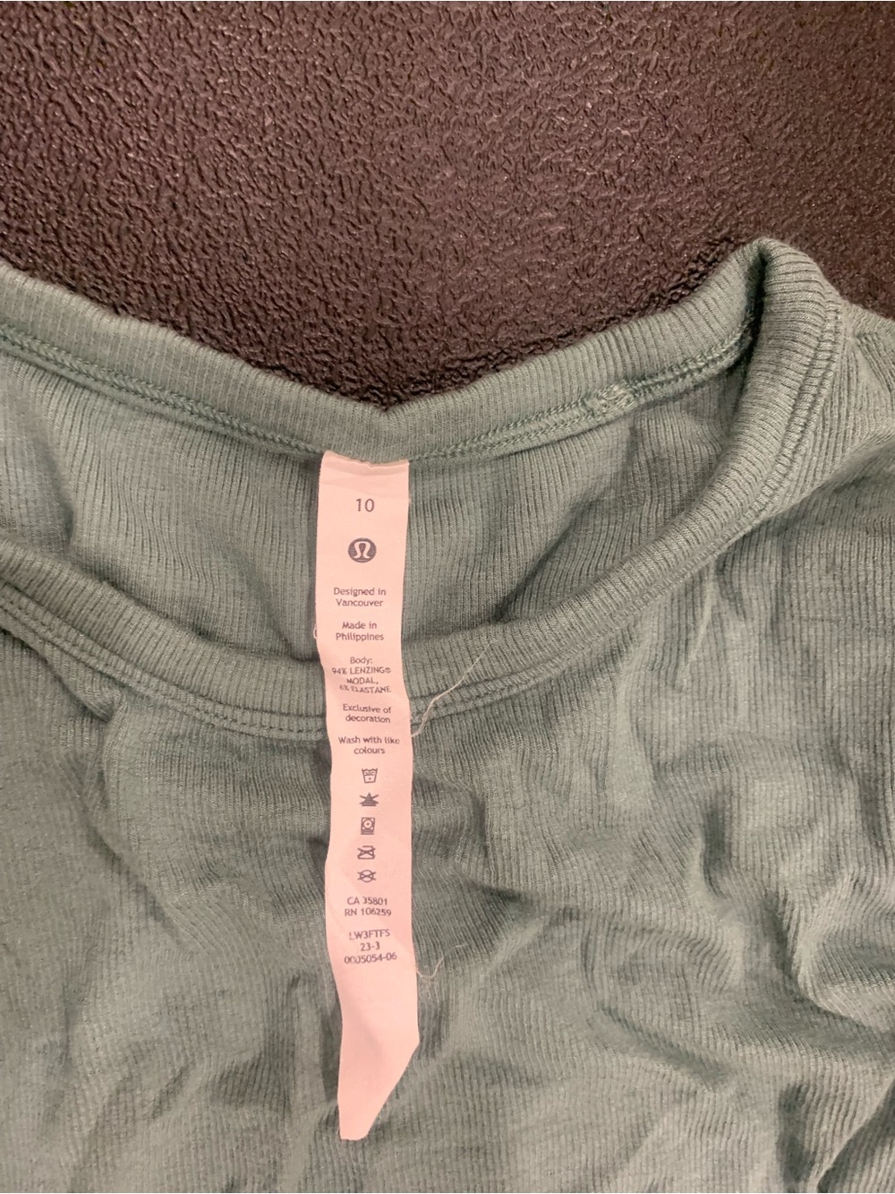 lululemon athletica Lightweight Crewneck Long-Sleeve Top - Sage - Picture 2 of 3